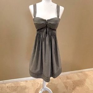 Little cute Jessica Simpson dress. Side zipper, lined, adjustable straps